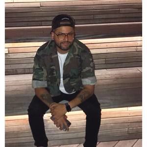 Meet your Posher, Giovanni